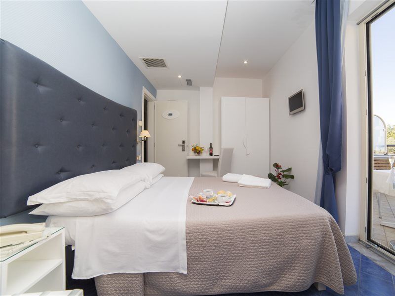 Hotel Club (Adults Only) Sant'Agnello Esterno foto